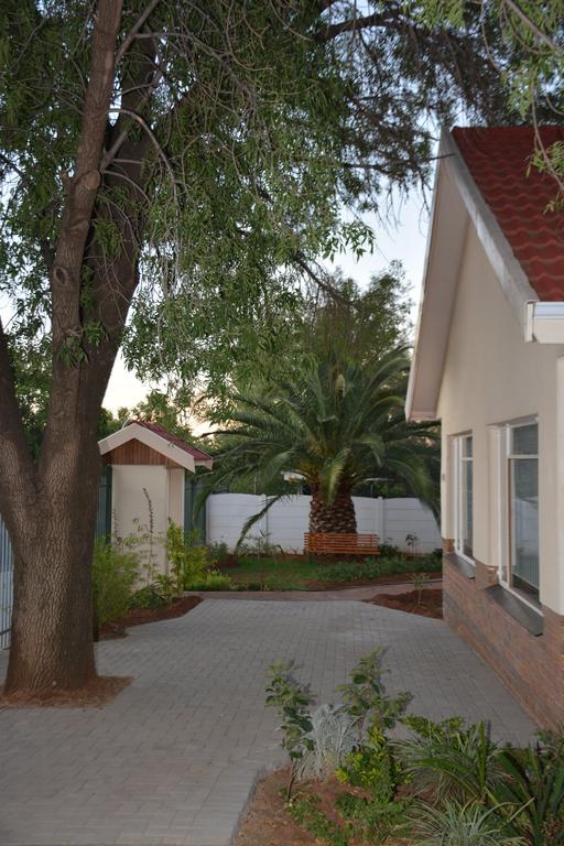 Blue Crane Guest House Bloemfontein Luaran gambar